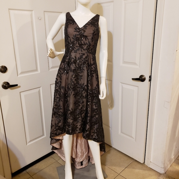 Calvin Klein High-low formal dress size 4 - Picture 1 of 10